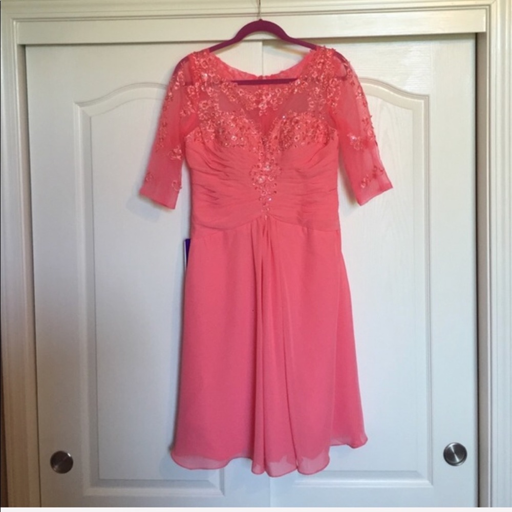 JJ's House Special Occasions Dress